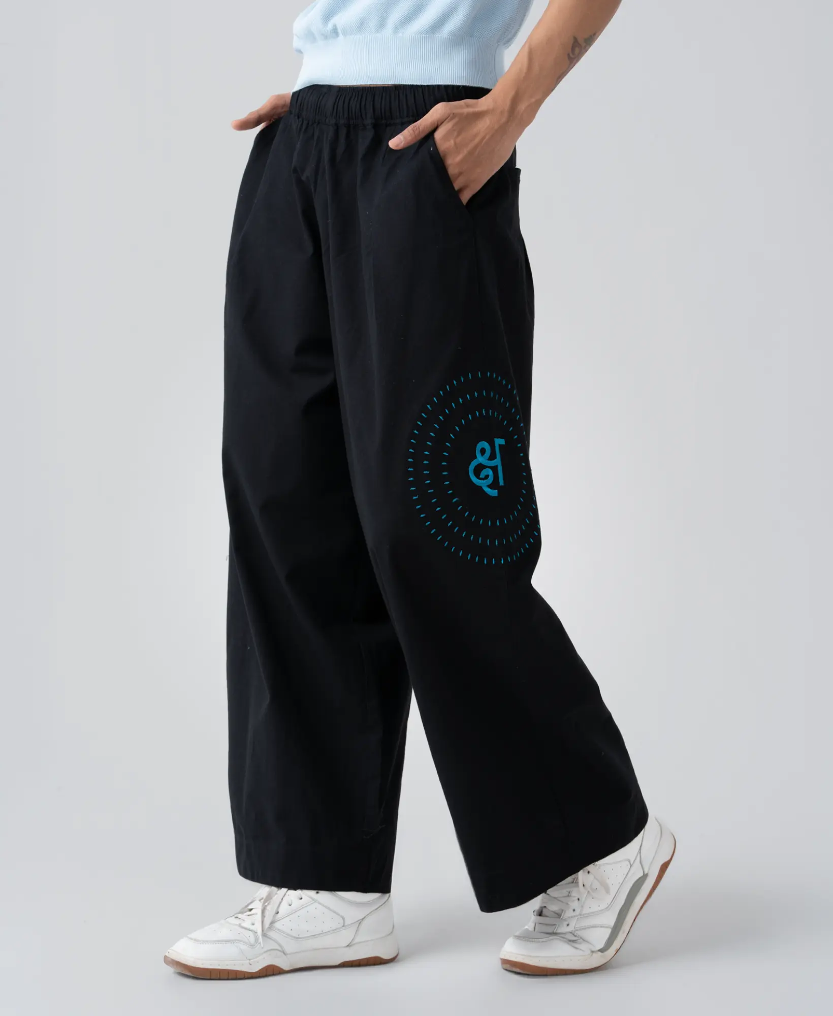 In:Between Pants - Image 32